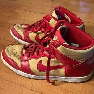 Custom 49ers Nike Dunks